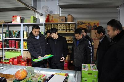 眉縣縣長(zhǎng)葉盛強(qiáng)帶隊(duì)開(kāi)展春節(jié)前肉制品及副產(chǎn)品加工食品安全專(zhuān)項(xiàng)檢查